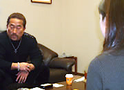 �p�c�M�N���Ƃ̑Βk�̗l�q