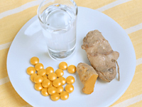 �E�R���̍��ƎR�c���N���̔Z�k�E�R����